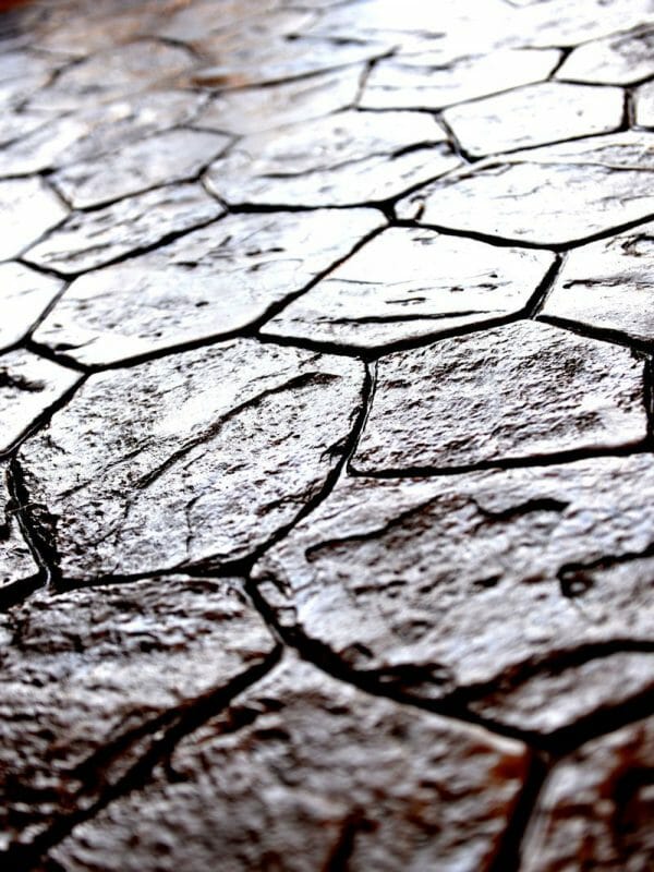 bc-random-stone-stamped-concrete-close-up-example-walttools