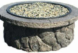 boulder-face-seatwall-firepit-form-liner
