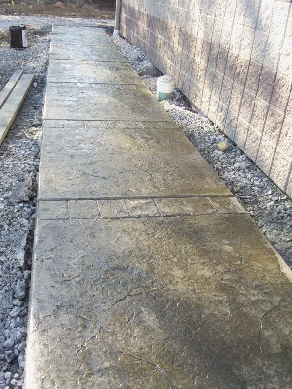 cobble concrete border roller sidewalk