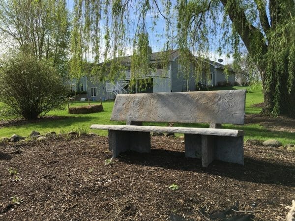 heirloom-slate-precast-mold-bench-set