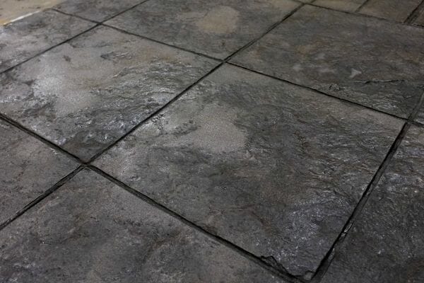 weathered-stone-tile-stamped-concrete-walttools-example-3