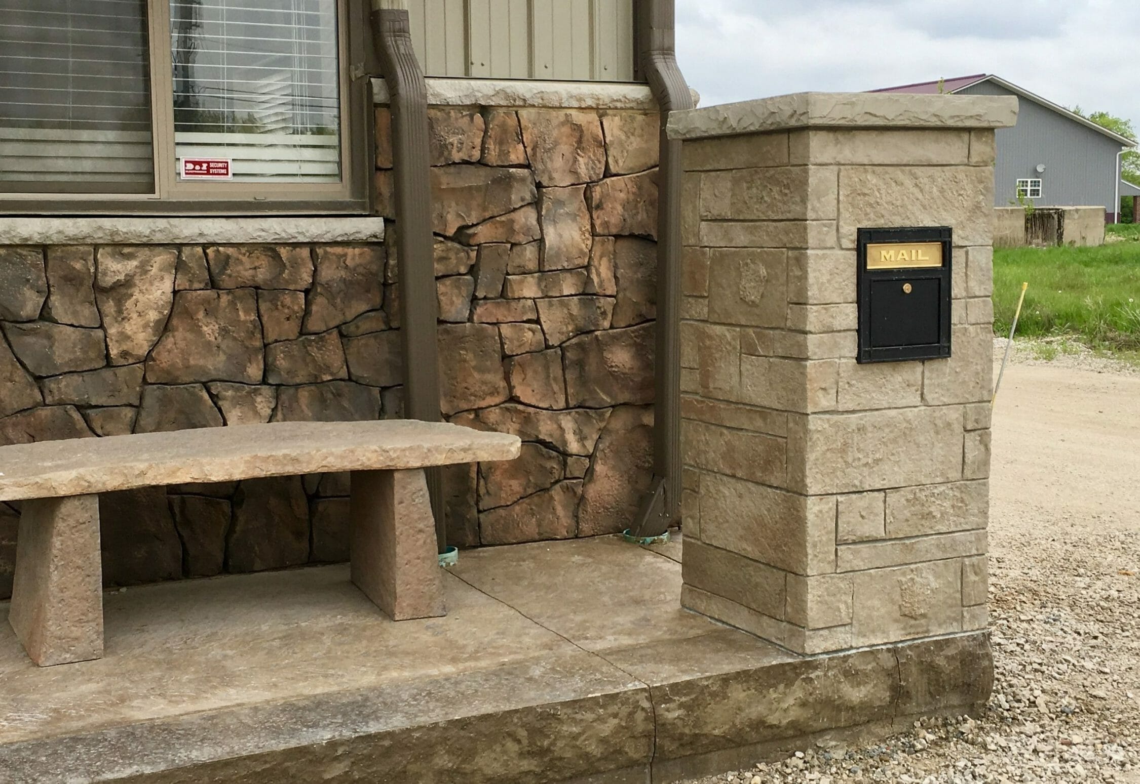 column-mailbox-concrete-precast-stone-tile-liners