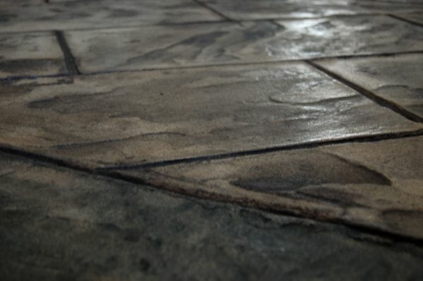grand-running-bond-stamped-concrete-example-2