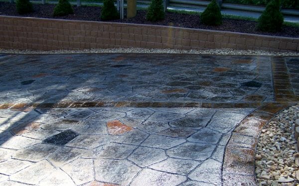 wisconsin-flagstone-stamped-concrete-walttools-3